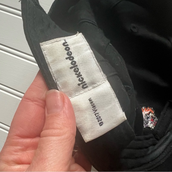 Nickelodeon Chucky Rugrats Black Hat - Picture 9 of 9